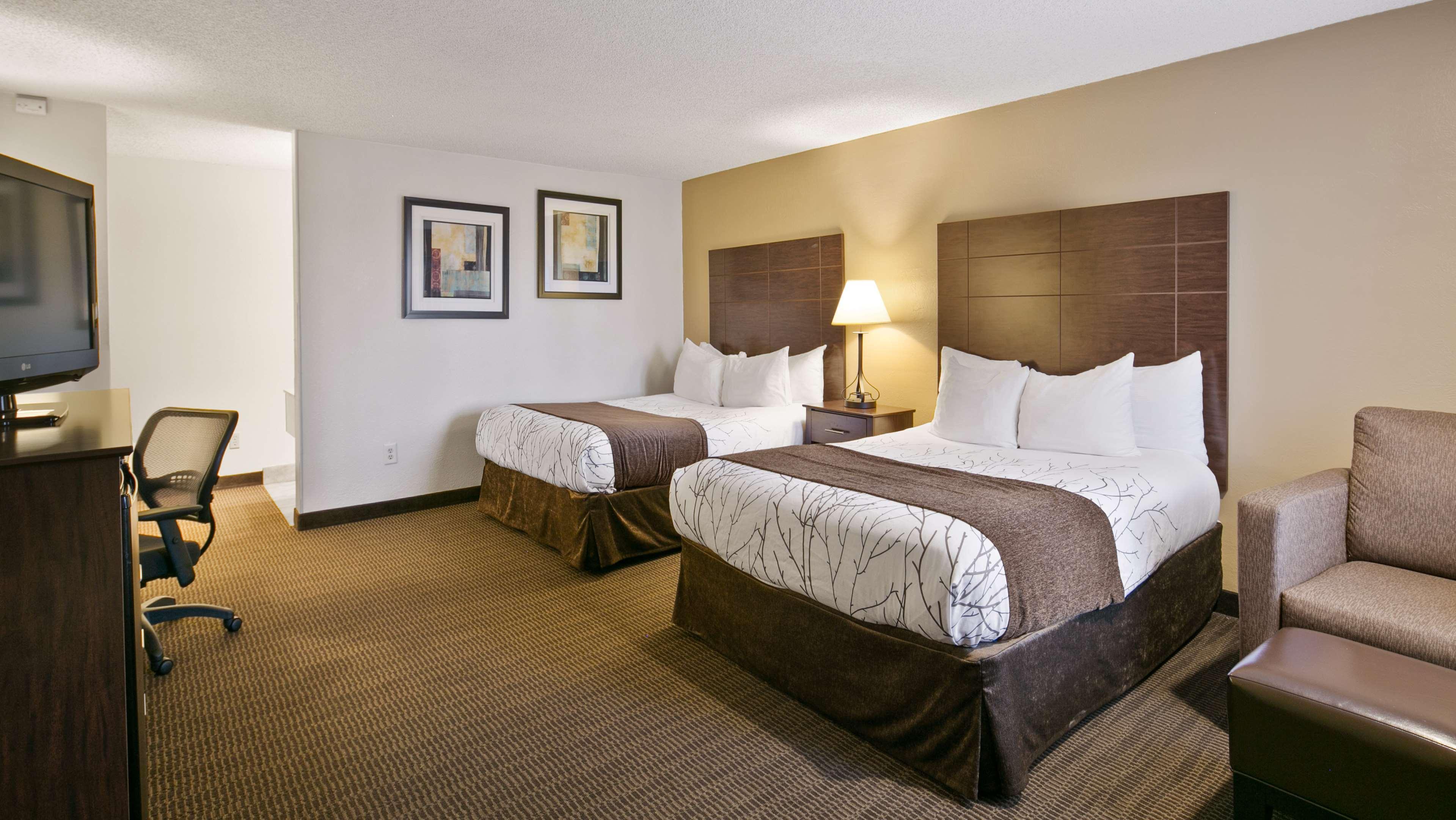 Western Prescottonian Hotel 3*