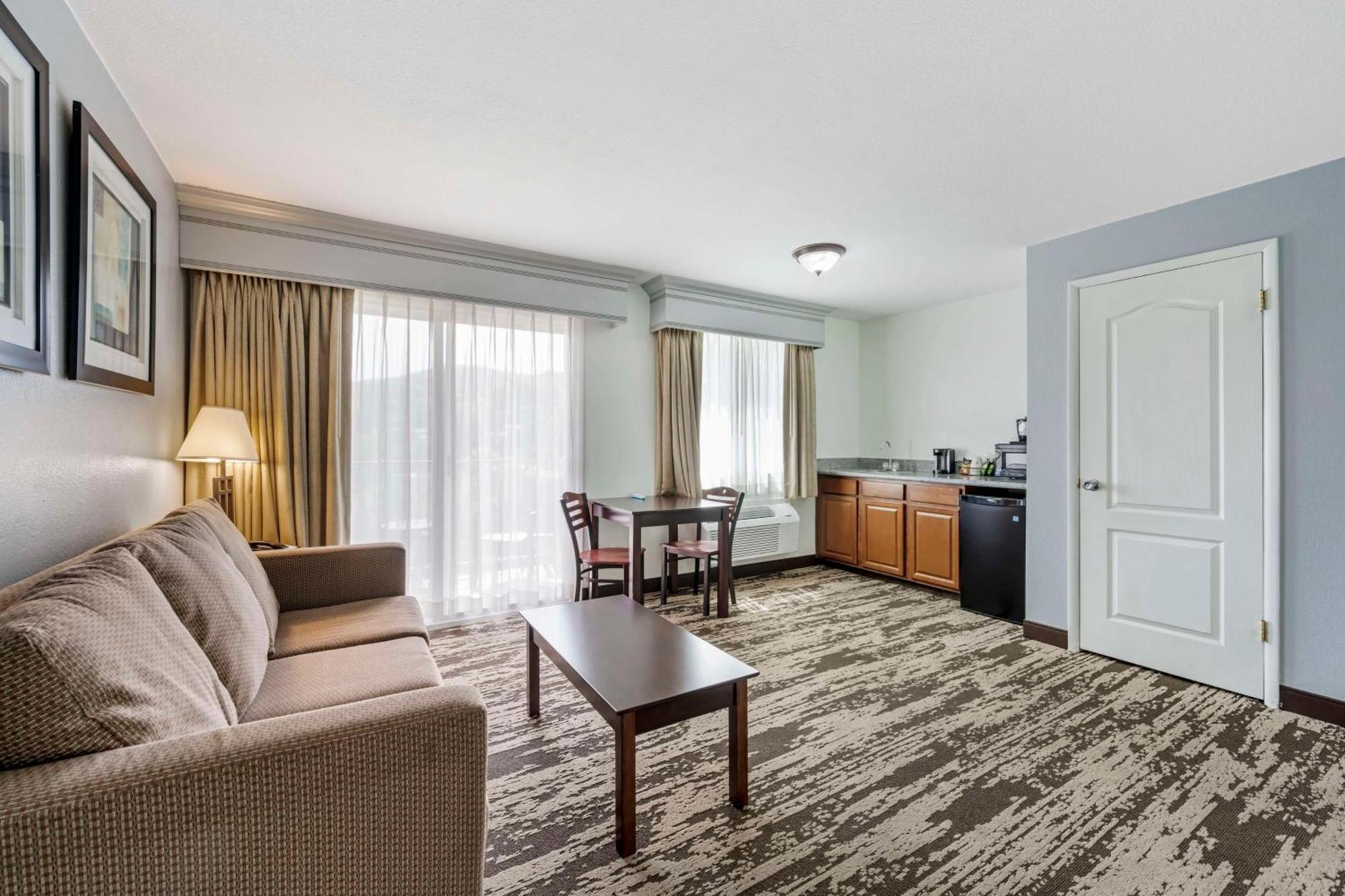 Hotel Western Prescottonian 3*